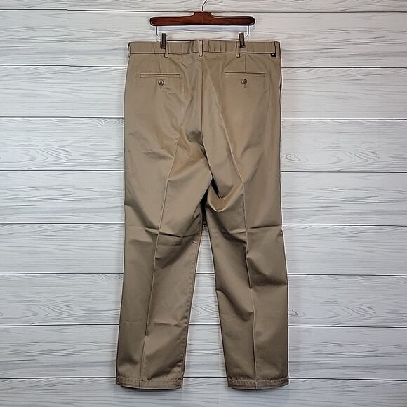 Dockers original classic fit chinos in tan Men's Size 40X34 - Picture 9 of 16